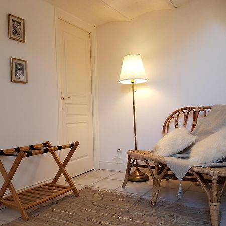 Bed and Breakfast Jardin De Mathilde Nangis Экстерьер фото
